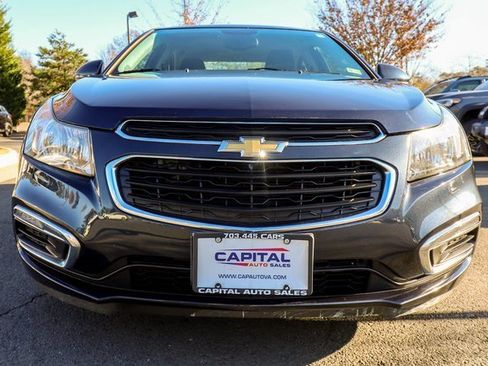 Used 2016 Chevrolet Cruze LT image 18