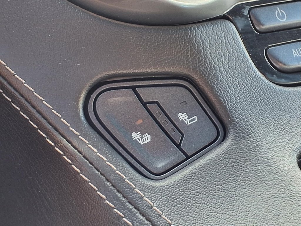 Used 2019 Chevrolet Tahoe LT w/ Luxury Package AWD/4WD image 23