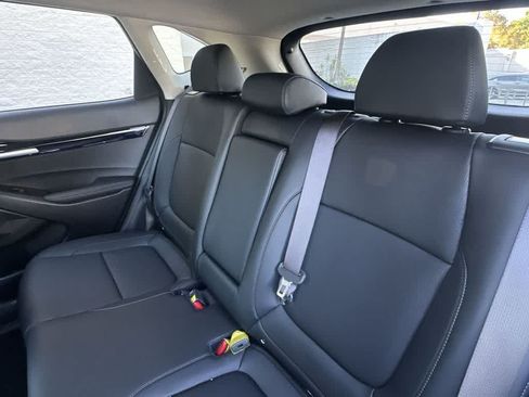Certified 2026 Kia Seltos EX w/ EX Sunroof Package FWD image 22