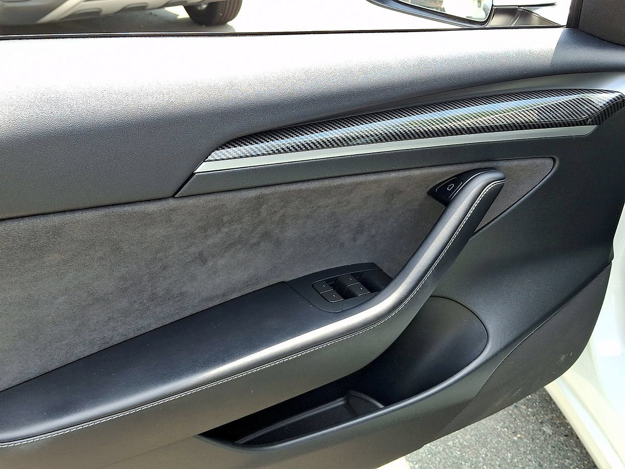 Used 2023 Tesla Model 3 Standard Range RWD image 12