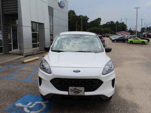Used 2022 Ford Escape SE w/ SE Sport Appearance Package AWD/4WD image 6