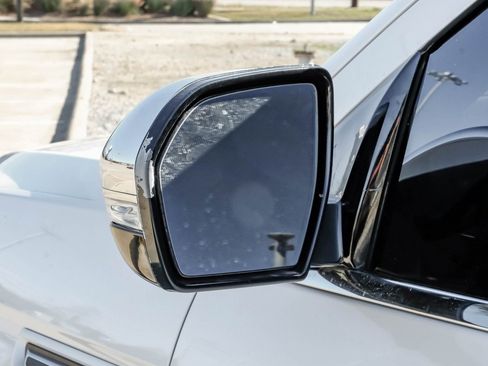 Used 2019 Lincoln Navigator Black Label w/ Cargo Package image 40