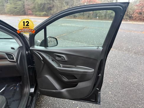 Used 2020 Chevrolet Trax LS w/ Tint and Cruise Package image 69