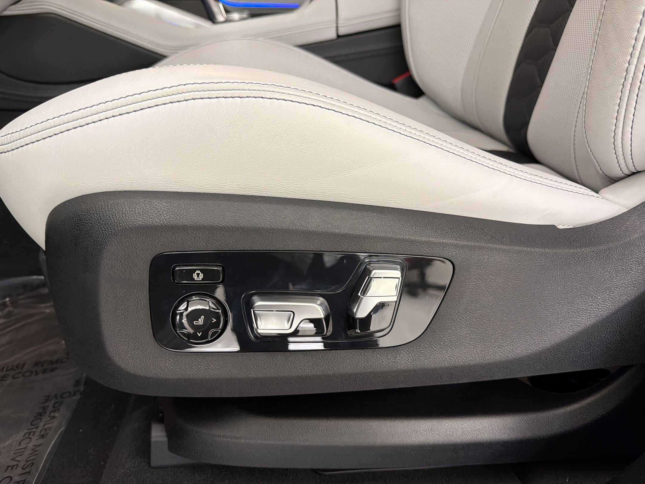 New 2026 BMW X5 M Competition w/ Executive Package AWD/4WD image 15