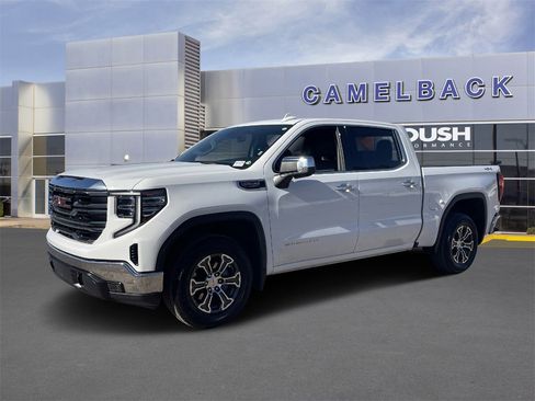 Used 2024 GMC Sierra 1500 SLT image 33