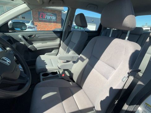 Used 2009 Honda CR-V LX image 12