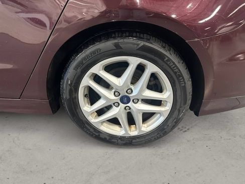 Used 2013 Ford Fusion SE FWD image 14