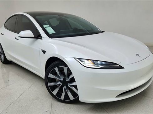 Used 2024 Tesla Model 3 Long Range image 82