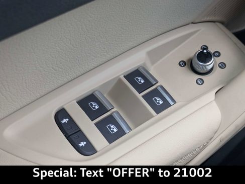 Used 2020 Audi Q5 2.0T Premium Plus w/ Premium Plus Package AWD/4WD image 27