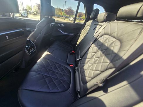 Used 2024 BMW X5 xDrive40i image 21