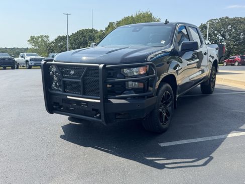 Used 2023 Chevrolet Silverado 1500 Custom w/ LPO, Dark Essentials Package image 2