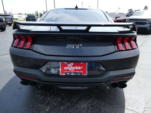 Used 2024 Ford Mustang GT Premium w/ GT Performance Package RWD image 6