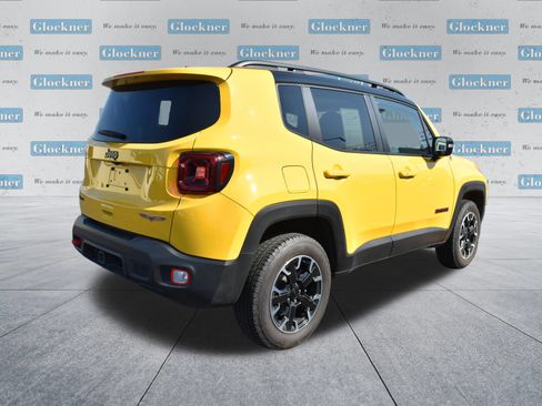Used 2023 Jeep Renegade Trailhawk w/ Sun/Sound Group AWD/4WD image 4
