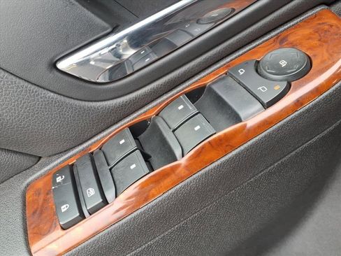 Used 2014 GMC Sierra 2500 SLT w/ SLT Convenience Package image 17