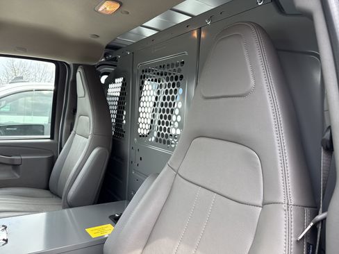 New 2025 Chevrolet Express 2500 w/ Driver Convenience Package image 12