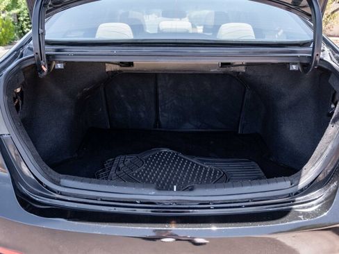 Used 2018 Hyundai Elantra Value Edition FWD image 19