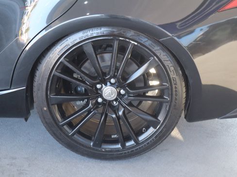 Used 2018 Lexus IS 300 w/ Accessory Package 2 image 12