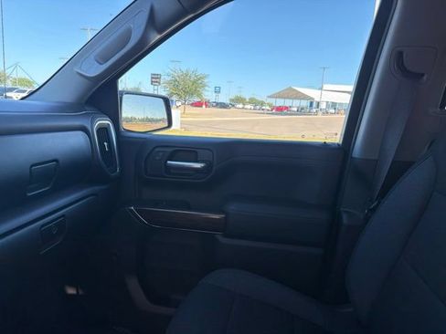 Used 2021 Chevrolet Silverado 1500 LT RWD image 14