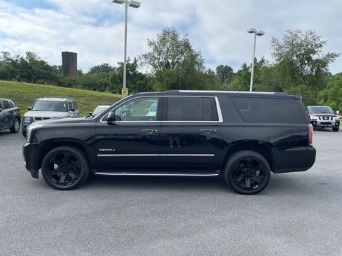 Used 2018 GMC Yukon XL Denali w/ Open Road Package image 5
