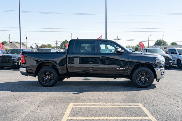 Used 2025 RAM 1500 Big Horn AWD/4WD image 6