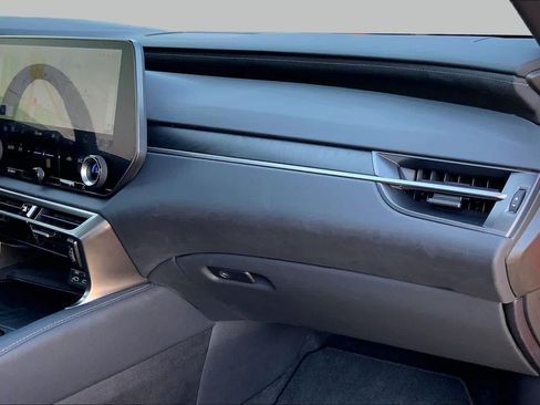 Used 2025 Lexus RX 350 AWD w/ Convenience Package image 19