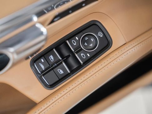 Used 2012 Porsche 911 Carrera S RWD image 38