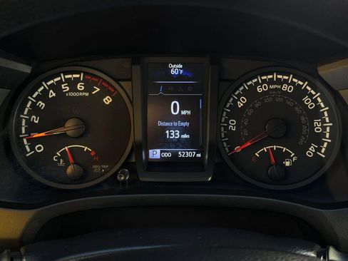Certified 2023 Toyota Tacoma SR AWD/4WD image 14