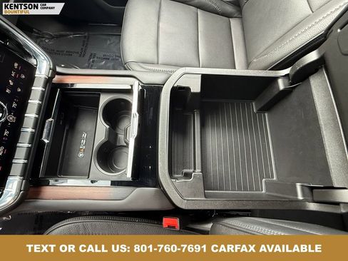 Used 2025 GMC Yukon XL Denali AWD/4WD image 25