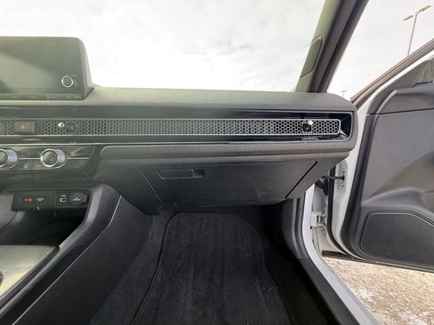 Used 2022 Honda Civic Sport image 31