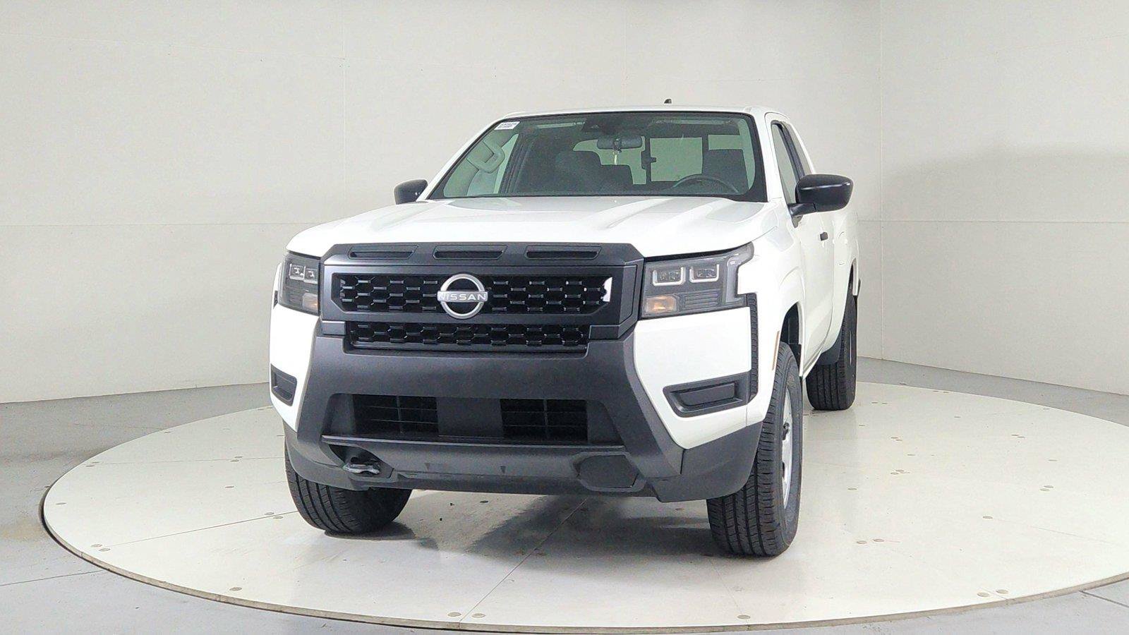 Used 2026 Nissan Frontier S AWD/4WD image 2