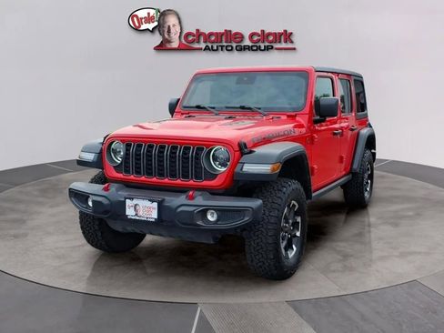 Used 2025 Jeep Wrangler Unlimited Rubicon AWD/4WD image 1