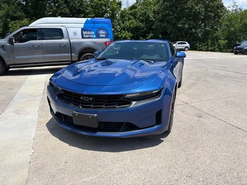 Used 2019 Chevrolet Camaro LS RWD image 3