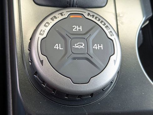 New 2026 Ford Bronco Outer Banks AWD/4WD image 25