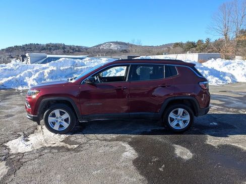 Certified 2022 Jeep Compass Latitude AWD/4WD image 9