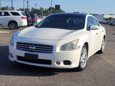Used 2011 Nissan Maxima 3.5 SV w/ Premium Pkg FWD image 2