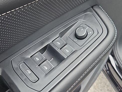 New 2026 Volkswagen Atlas SEL Premium R-Line image 7