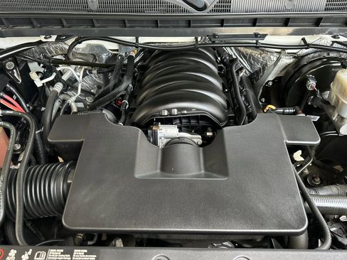 Certified 2018 Chevrolet Silverado 1500 Custom w/ Custom Value Package image 22