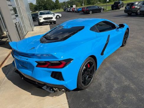 Used 2023 Chevrolet Corvette Stingray Premium Cpe w/ 3LT RWD image 3