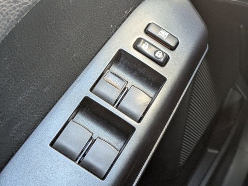 Used 2017 Toyota RAV4 XLE image 25