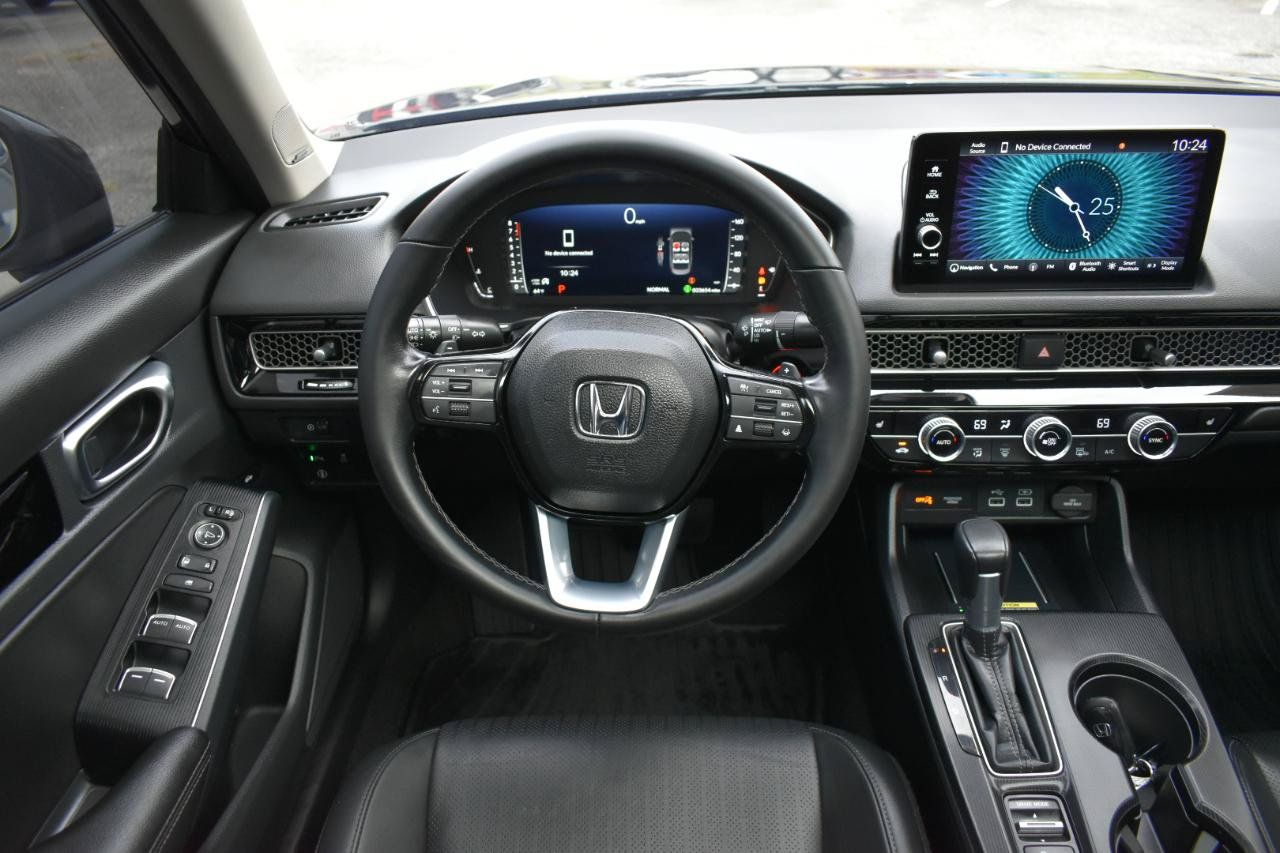 Used 2024 Honda Civic Touring image 12