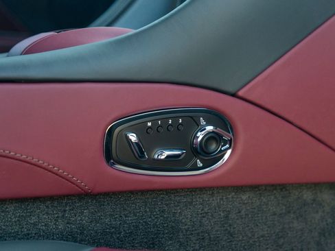 Used 2023 Aston Martin DBS Base image 41