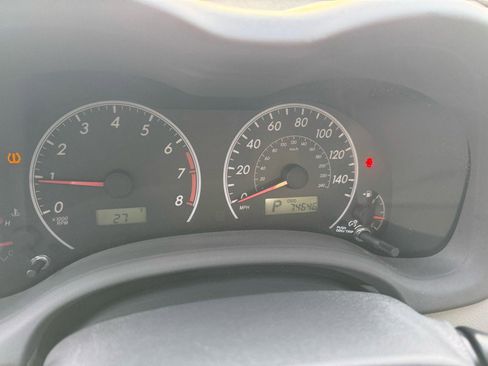 Used 2010 Toyota Corolla LE image 11