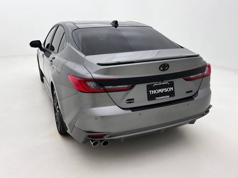 Used 2025 Toyota Camry XSE w/ Premium Plus Package AWD/4WD image 8
