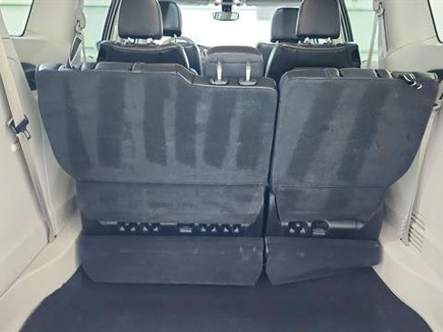 Used 2019 Chrysler Pacifica Limited FWD image 36
