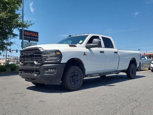 New 2026 RAM 2500 Tradesman image 4