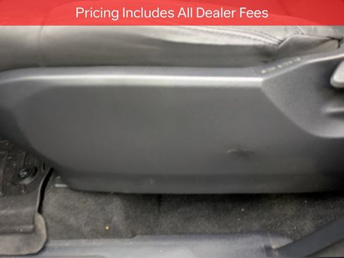 Used 2023 Toyota Tundra SR5 w/ SR5 Convenience Package AWD/4WD image 21