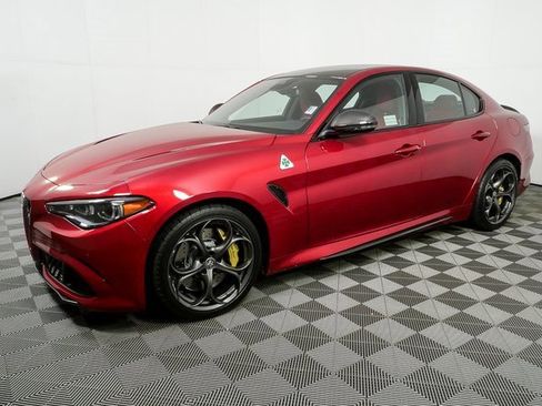 New 2024 Alfa Romeo Giulia Quadrifoglio image 26