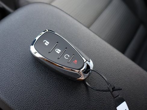 New 2026 Chevrolet Trax LT image 28