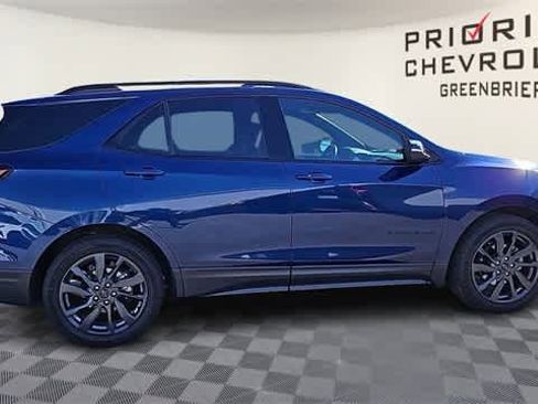 Used 2022 Chevrolet Equinox RS w/ RS Leather Package image 9