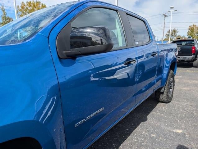 Used 2022 Chevrolet Colorado Z71 AWD/4WD image 5
